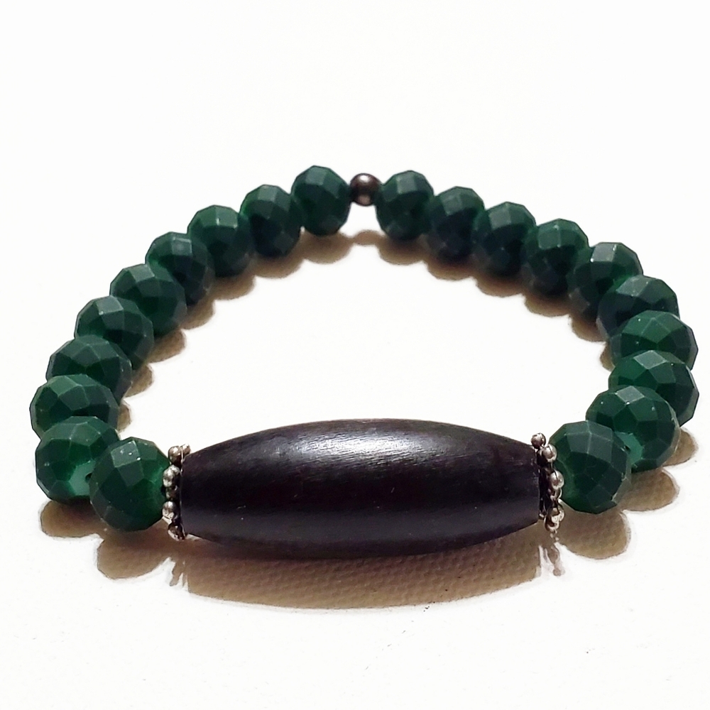 Men's Bracelet Black Wood & Green Faceted Beads - Picture 1 of 7